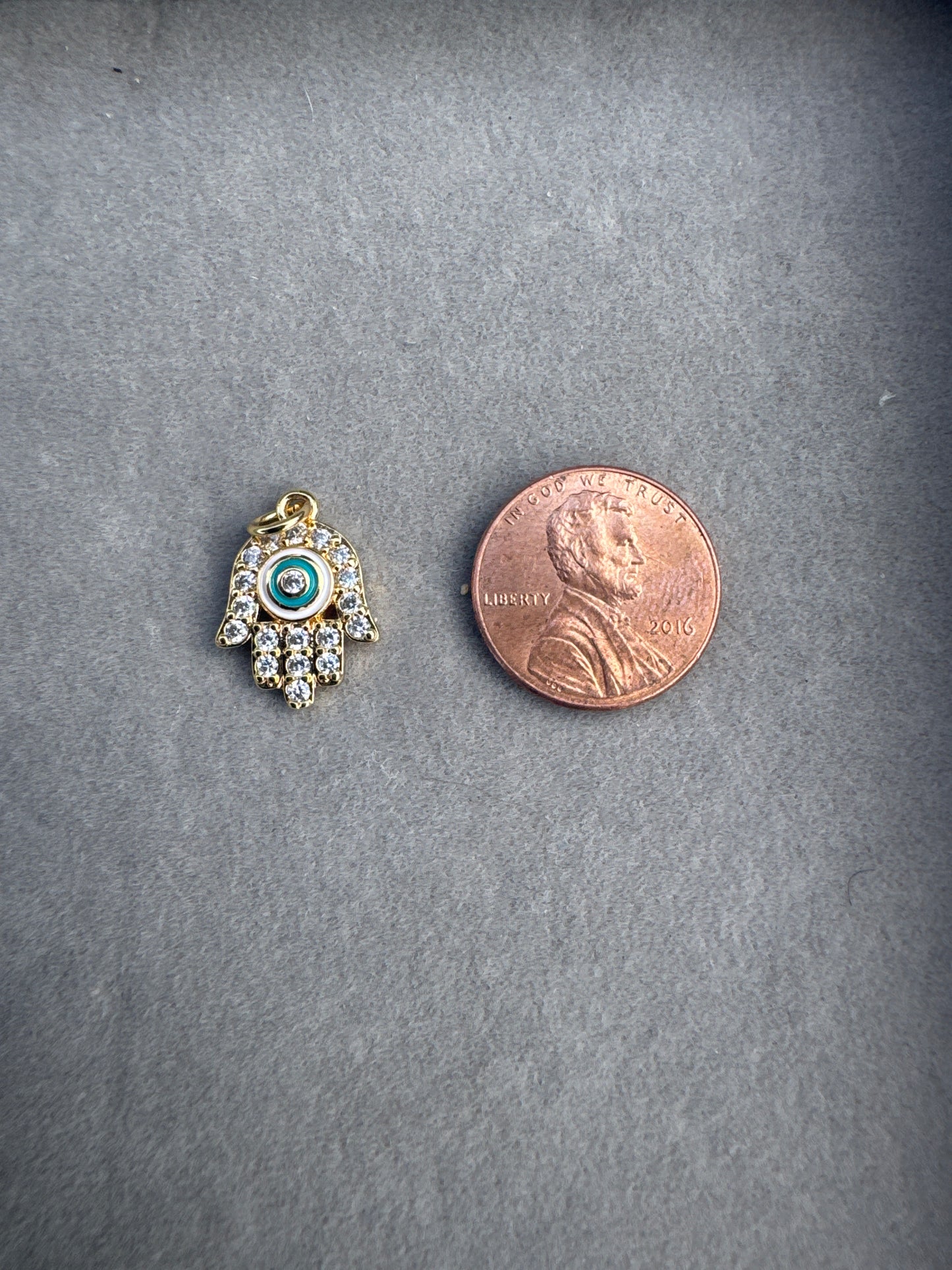 Gold and Crystal Hasma Hand